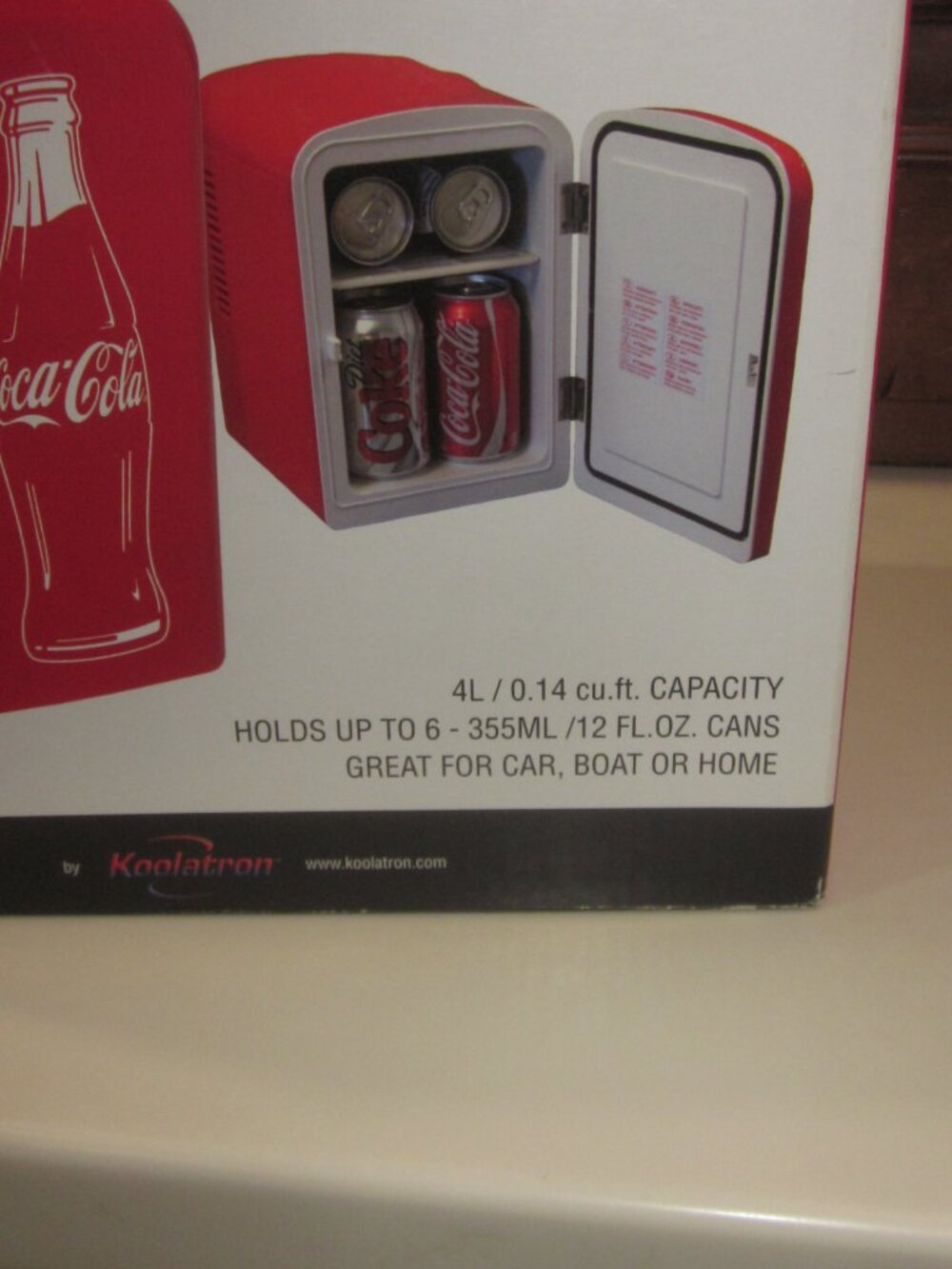 Coca Cola Mini Fridge Retro Design - Picture 2 of 3